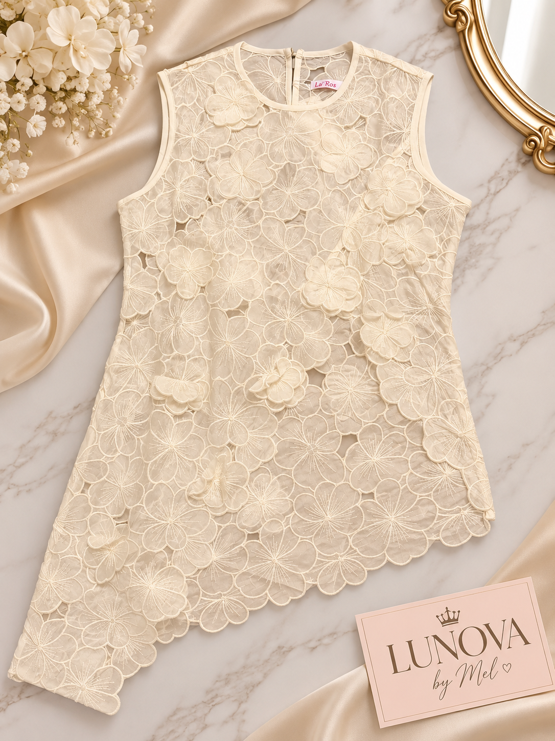 Camisa con flores